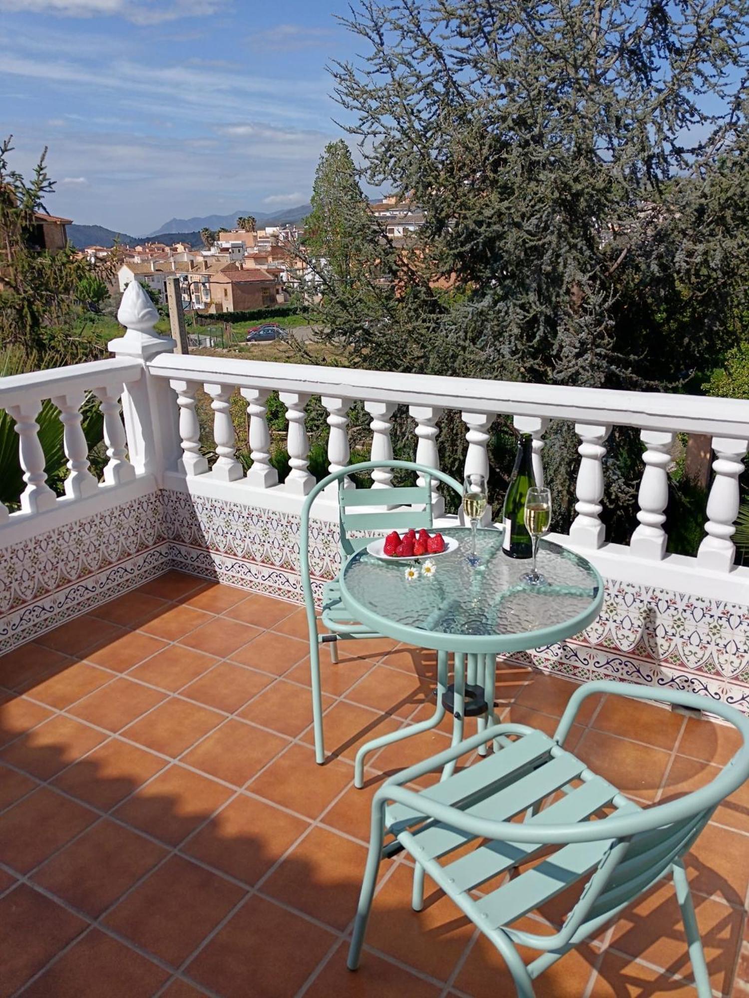 Casa Rural Las Cuatro Flores Орхива Екстериор снимка